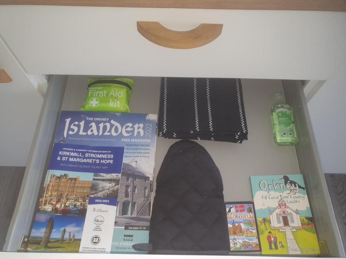 Self Catering. Maydene. Holm. Orkney, Scotland. Nether Button Exteriör bild
